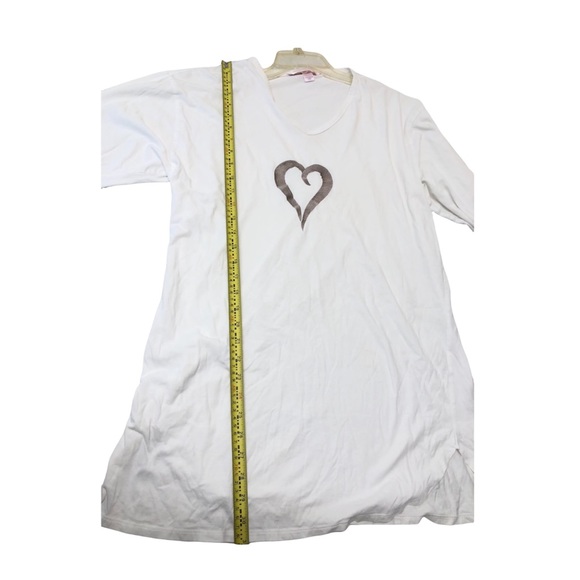 Victoria Secret Long Sleeved T-shirt Size S/M - Picture 7 of 7